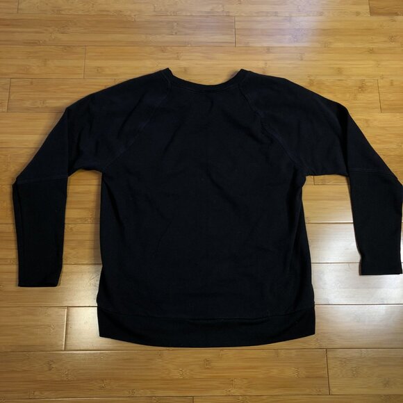 North Face Athletic Sweatshirt Quilted Black Darth Large Top Goth Gym Winter - Picture 6 of 6